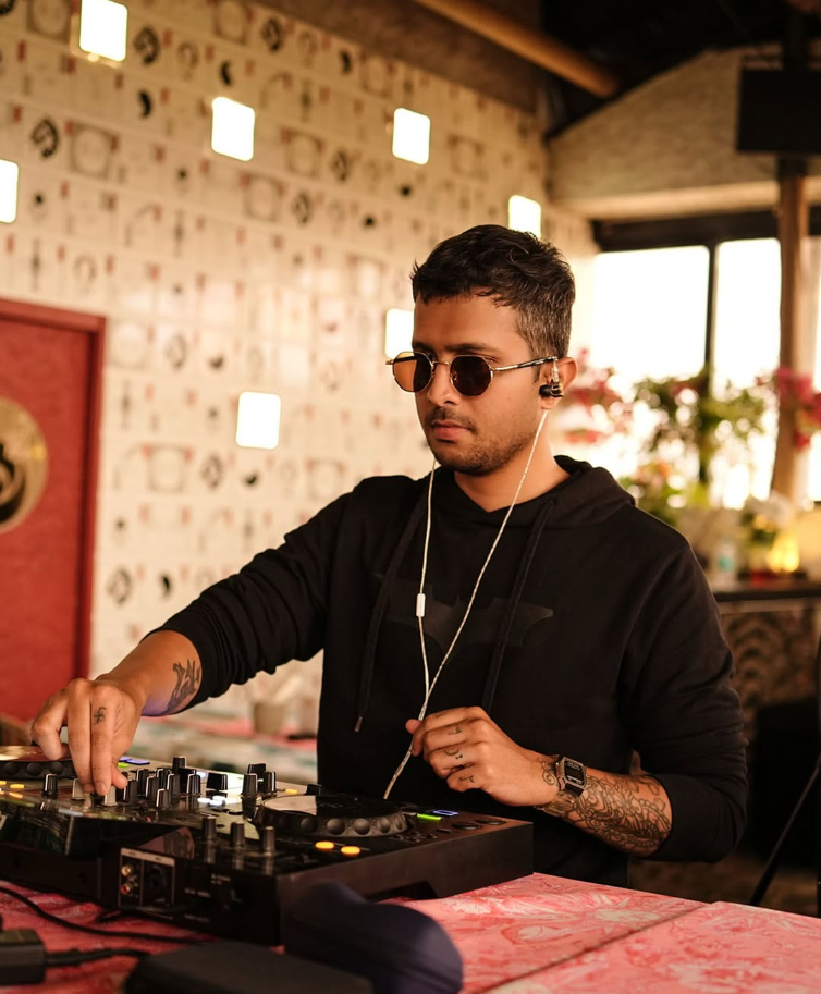 How to choose the best bar in Andheri - Tattva Bar & Cafe